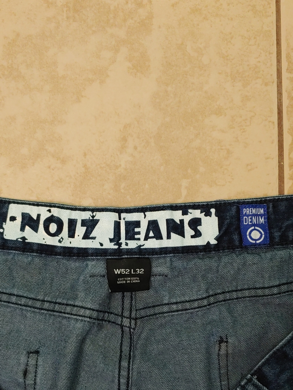Y2K NOIZ Jeans Men's Hip Hop Baggy Retro Streetwear Denim Size 52x32 - Picture 2 of 5